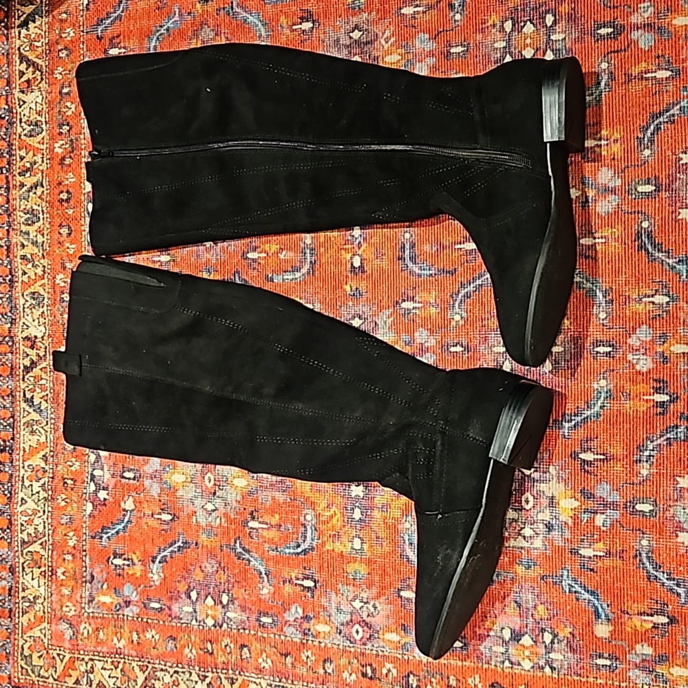 Women's Black Suede knee high boot 3/4 inch heel.